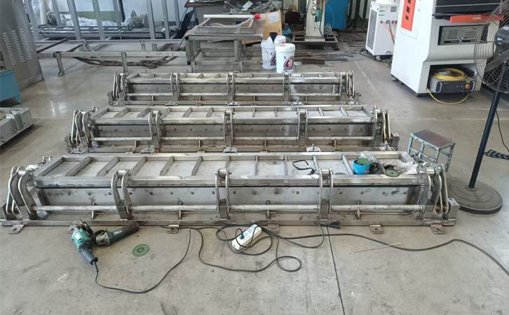 1761792182514733.jpg 758(1).jpg